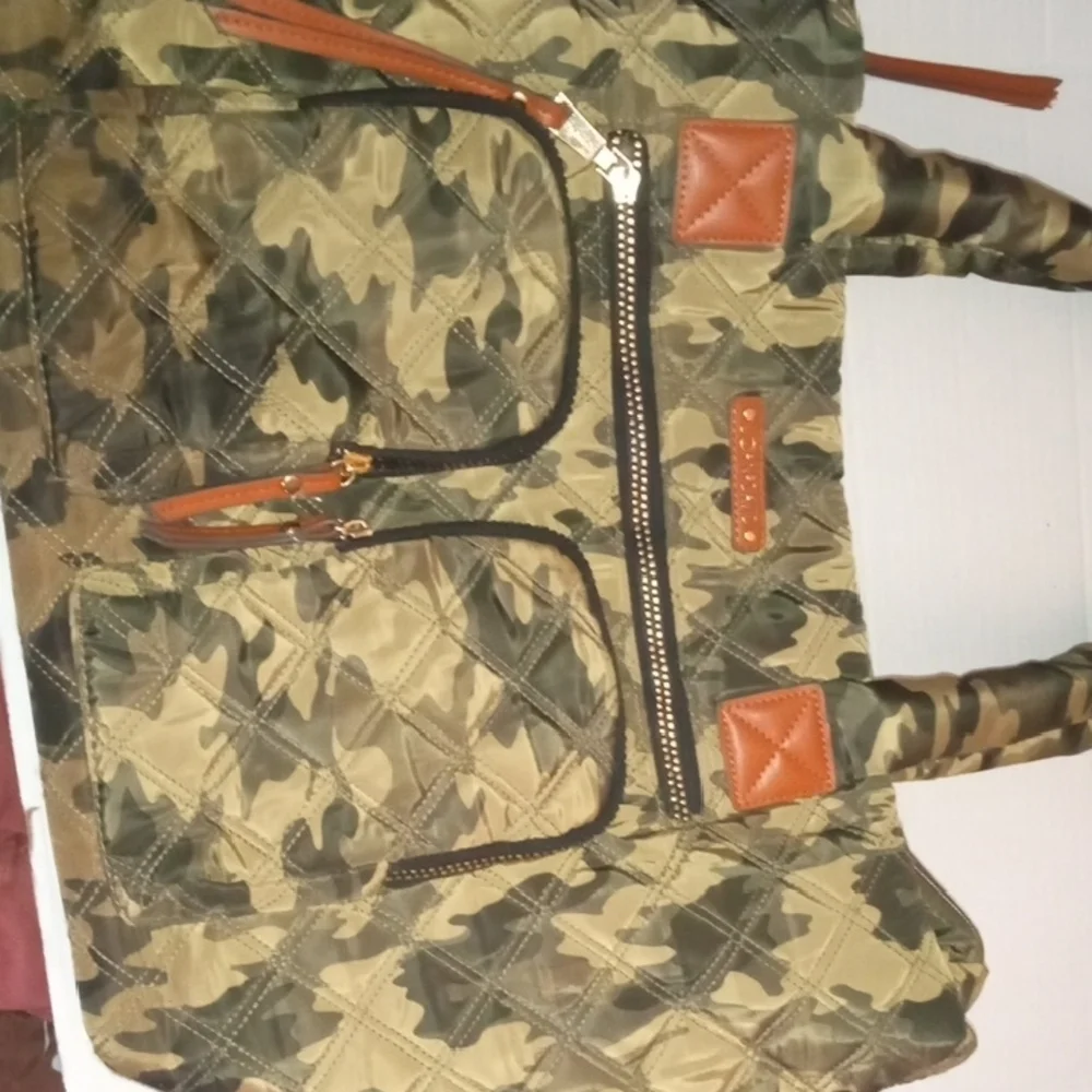 Joan & David Vacation Travel Weekend Bag in a Camouflage Pattern